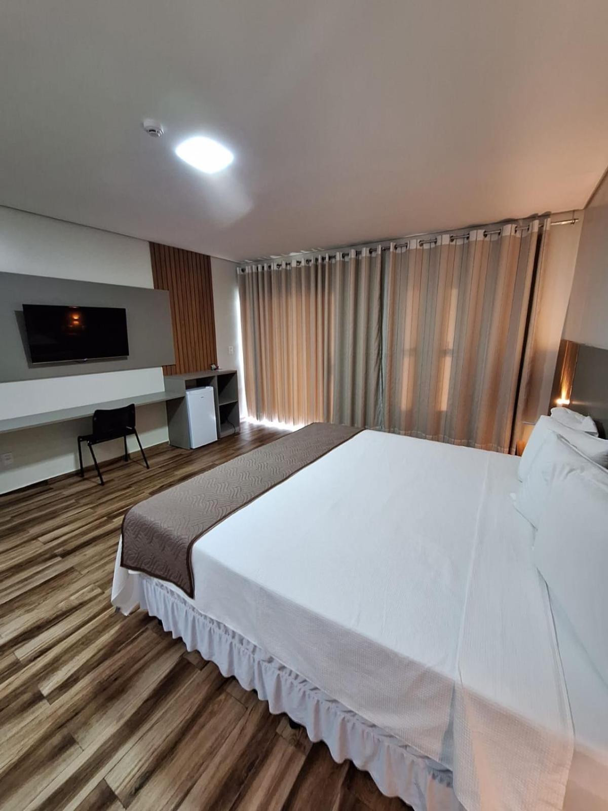 פיראניאס Hotel Reserva Do Xingo מראה חיצוני תמונה